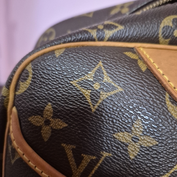 Louis Vuitton Monogram Deaville Bowling Business Handbag - Picture 12 of 16